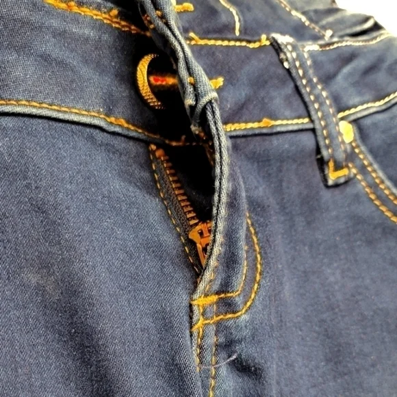 BLUE Rope Denim Jeans - Picture 3 of 5